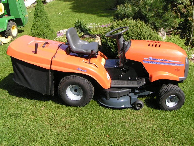 Райдер Husqvarna CTH 182t