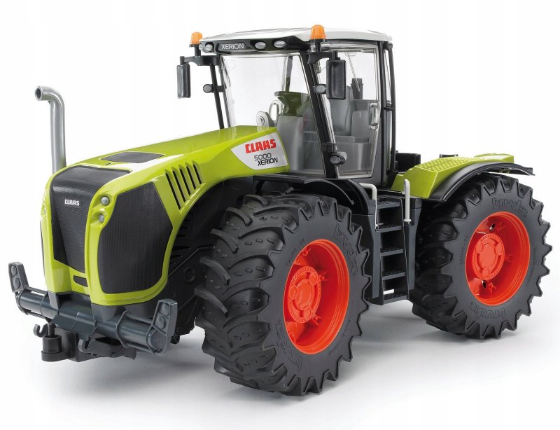 Трактор CLAAS Xerion