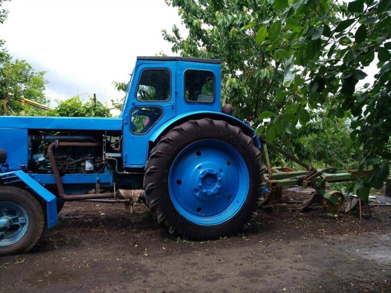 ЛТЗ 40 ам
