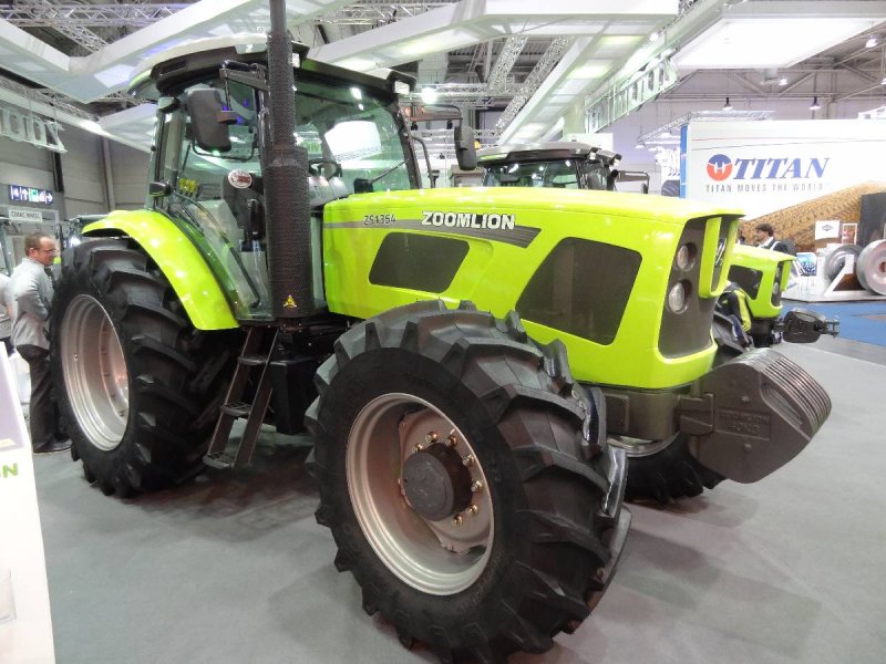 Трактор Zoomlion pl2604