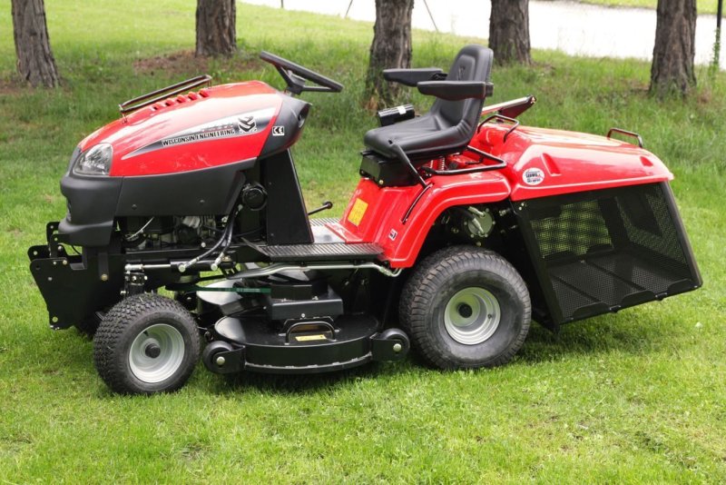 Садовый трактор Wisconsin Engineering w2900