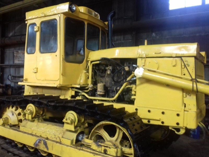 Бульдозеры (на базе т-130, т-170,б10м) т-11.02Ямб-3