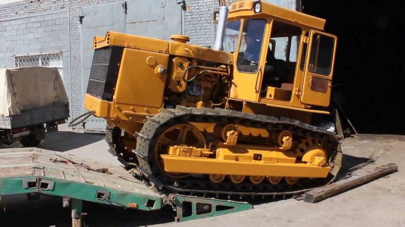 Т130 бульдозер технические