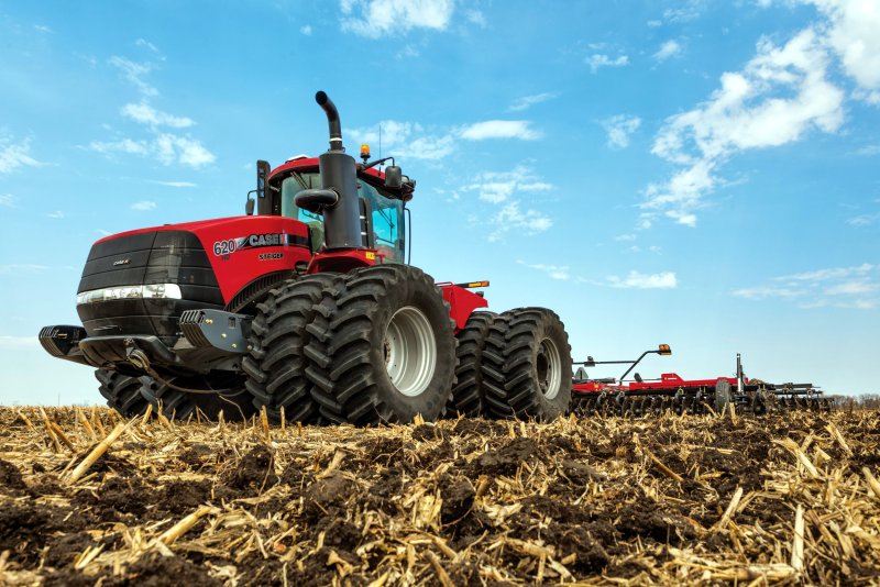 Трактор Case IH Steiger
