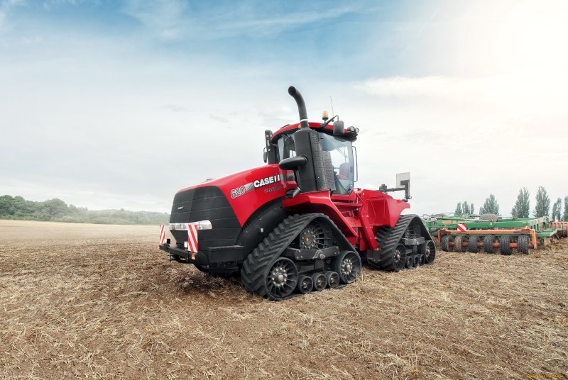Трактор Case Quadtrac 620