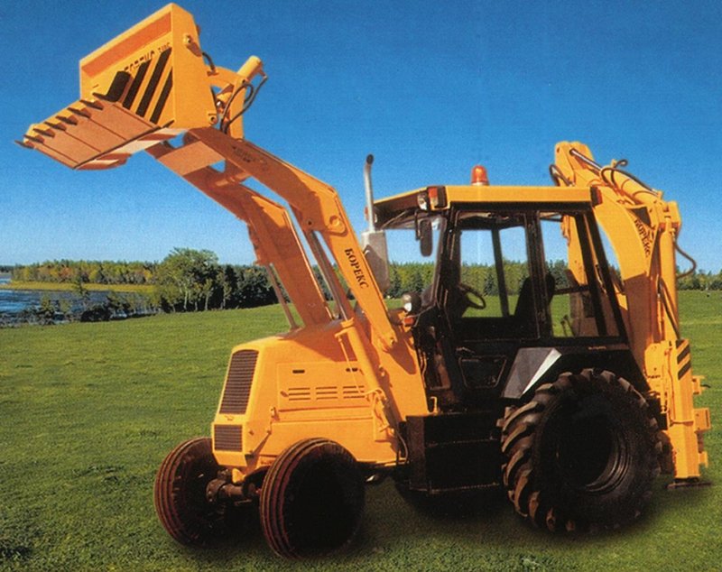 Трактор Борекс 3106