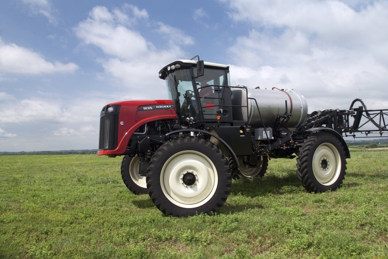 Трактор Ростсельмаш RSM 370