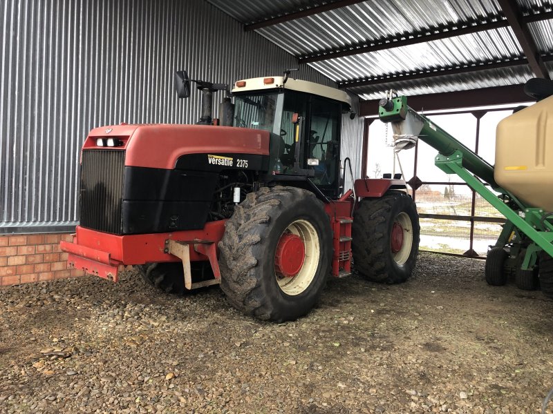 Трактор Buhler 2375