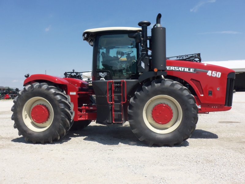 Трактор versatile 450