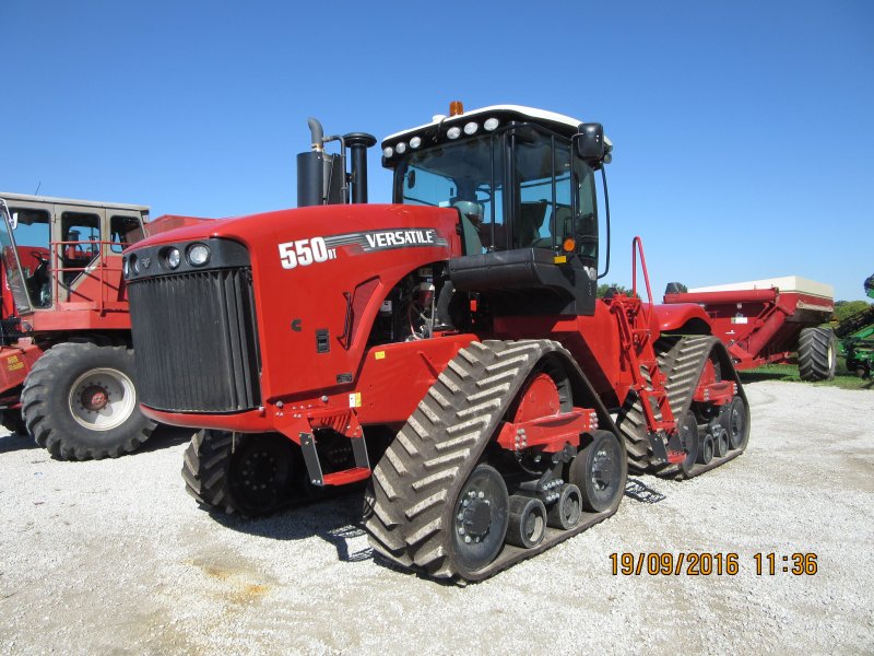 Трактор versatile 570 DT гусеничный