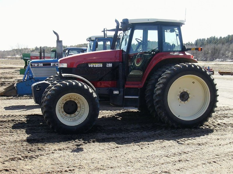 Трактор versatile Buhler 280 версатайл Бюлер 190