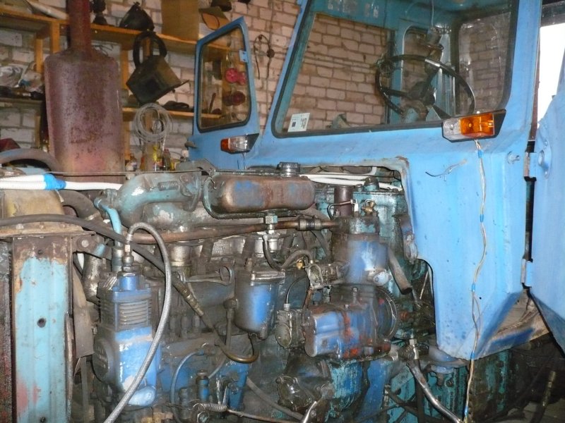 Трактор МТЗ 80 двигатель д-240