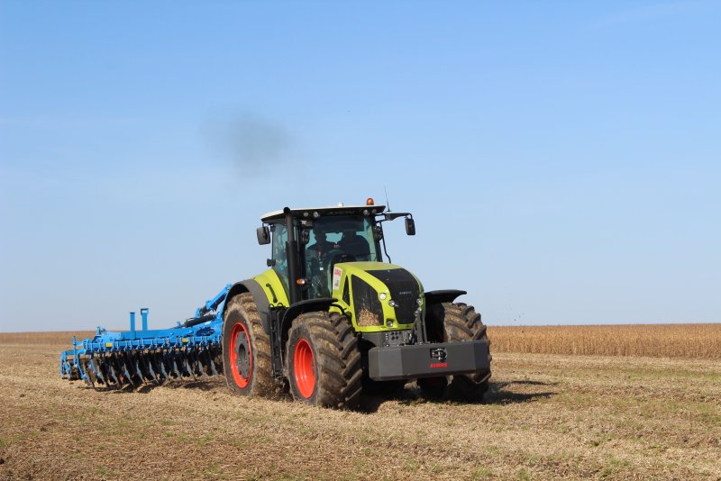 CLAAS Axion 940