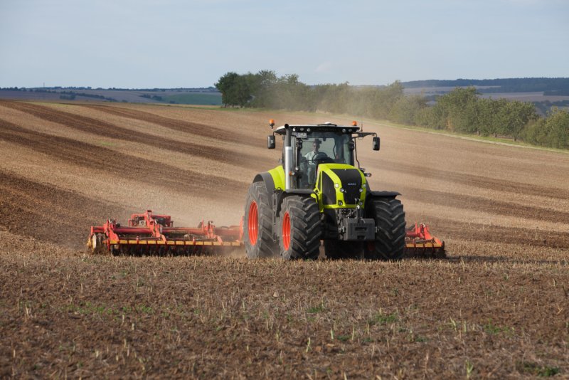 Axion 950-920 трактор