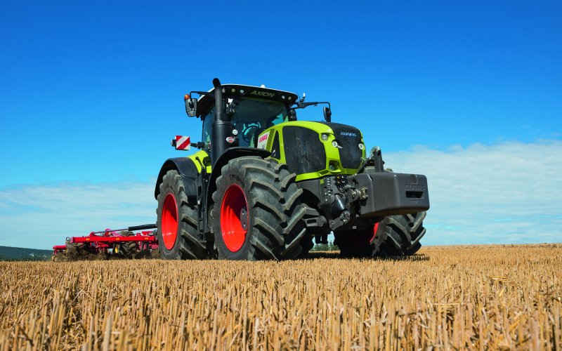 Трактор CLAAS Axion 940
