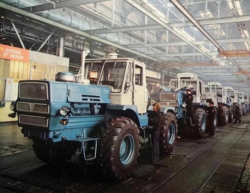 Т-150 трактор СССР
