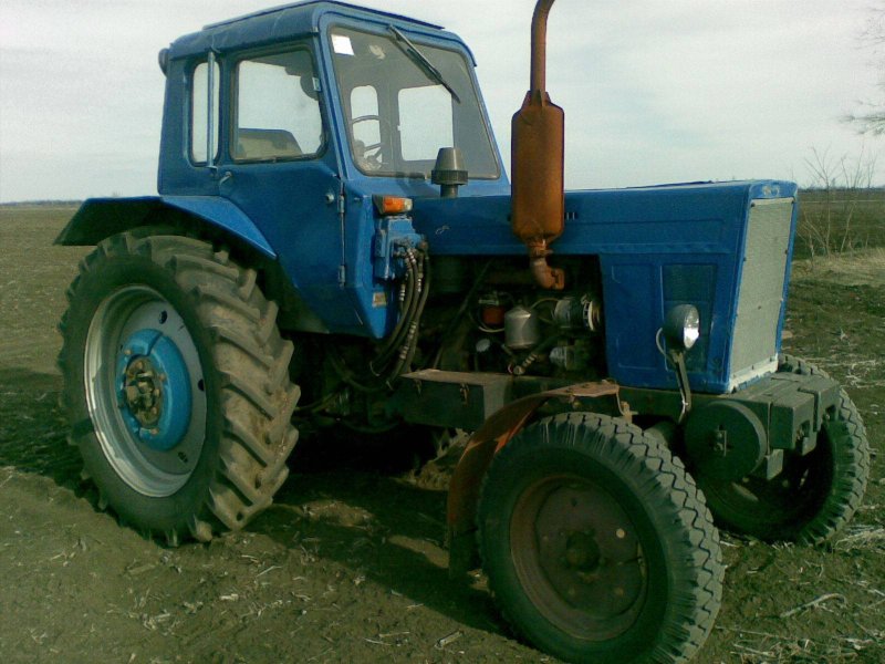 ЮМЗ-6 трактор