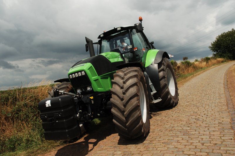 Трактор Deutz-Fahr 8280