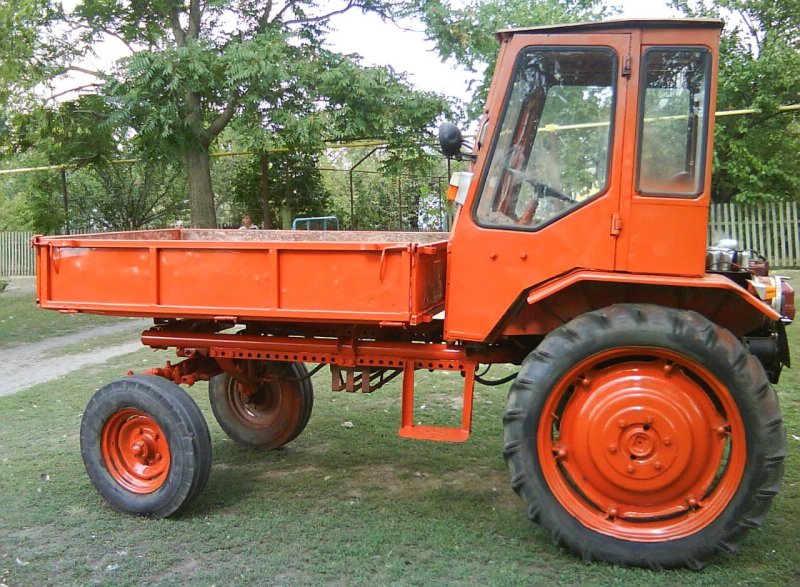 Т-16 (трактор)