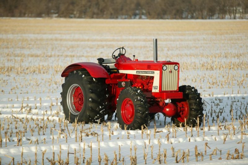 Mt400e трактор
