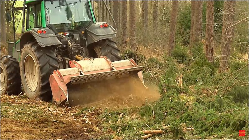 Мульчер японский Jacobsen 548 для трактора