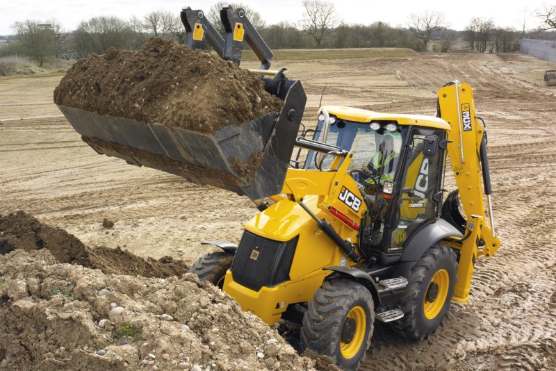 Трактор JCB 3cx
