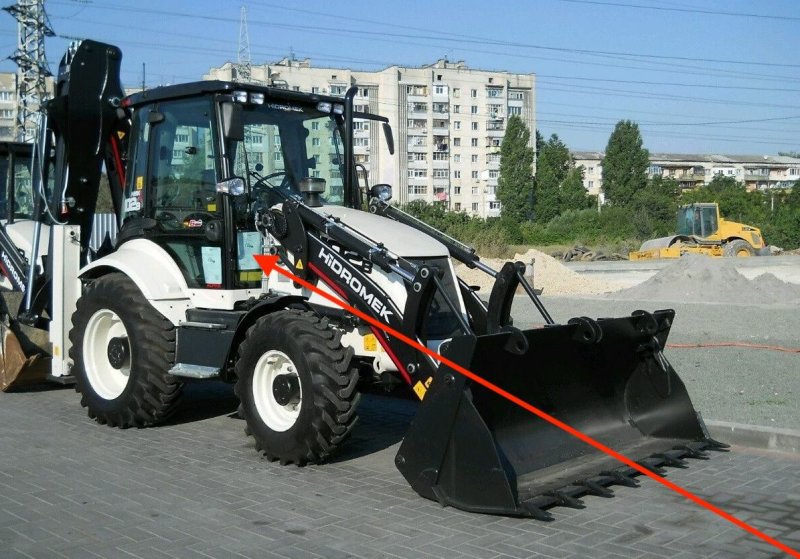 Экскаватор-погрузчик Hidromek HMK 102b