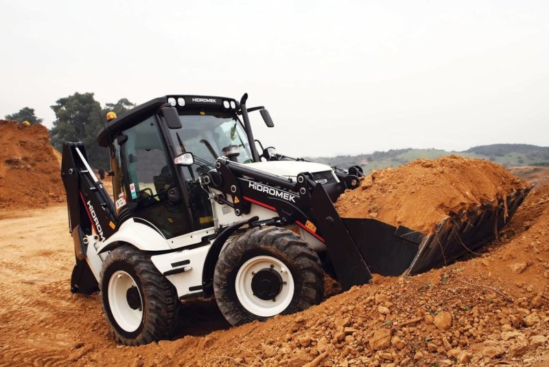 Hidromek HMK 102b