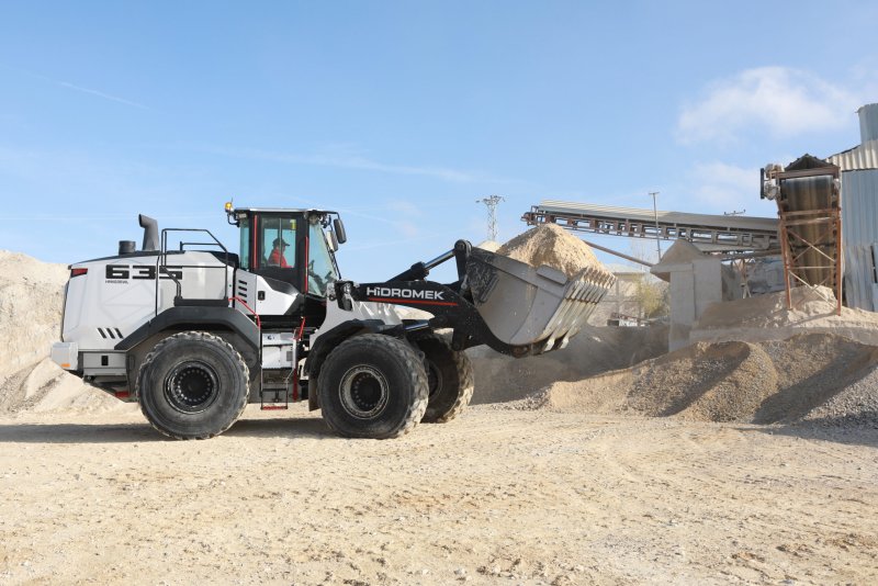 Hidromek 635wl