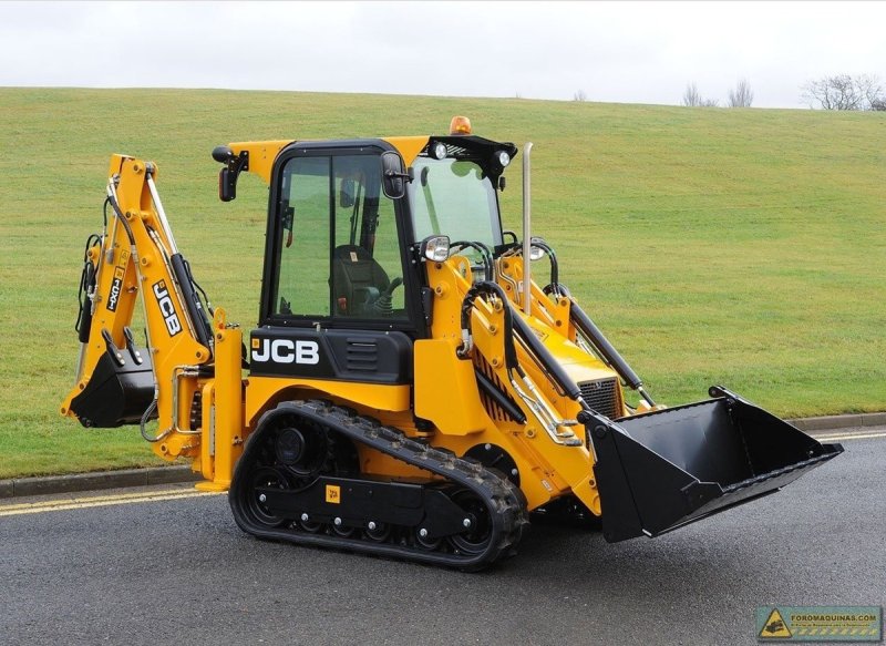 Трактор JCB 1cx