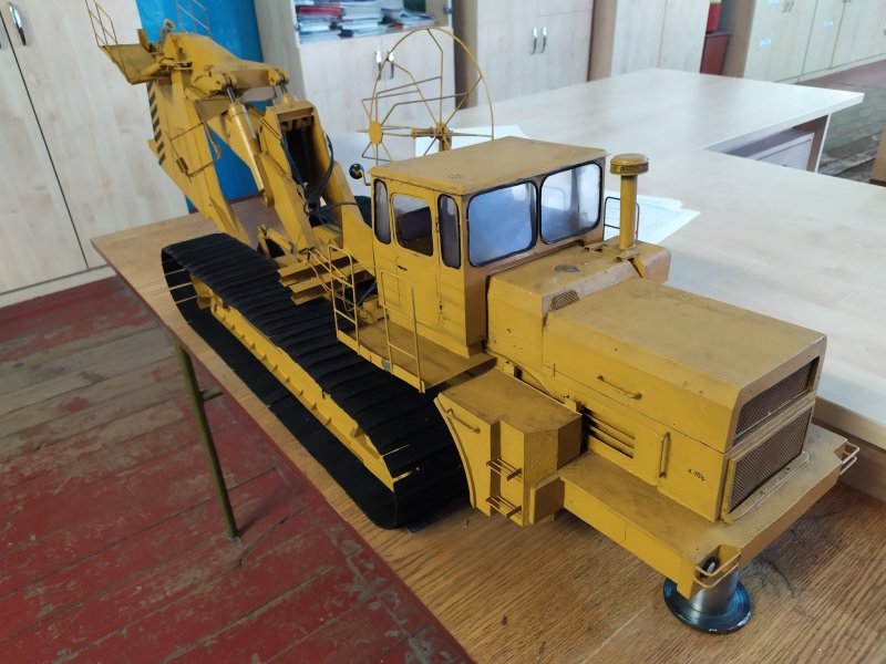 Кировец МД-12