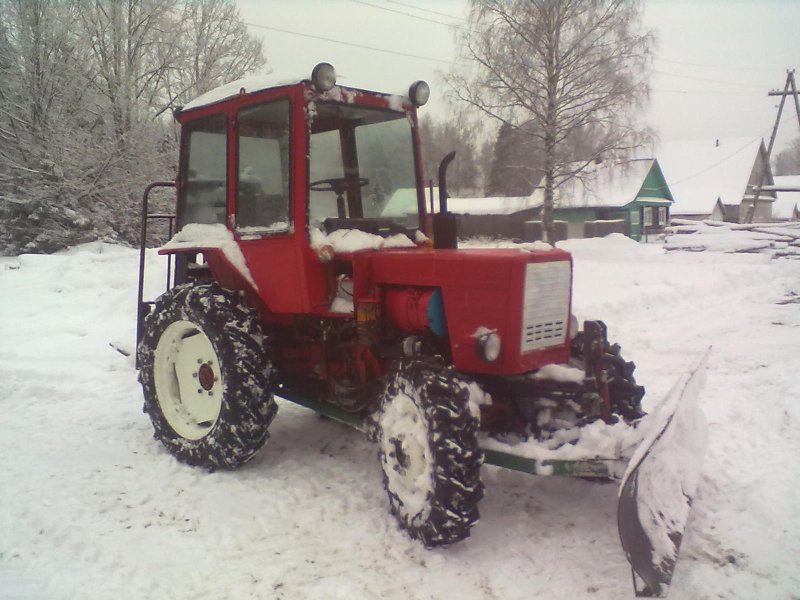 Полноприводный трактор т-25