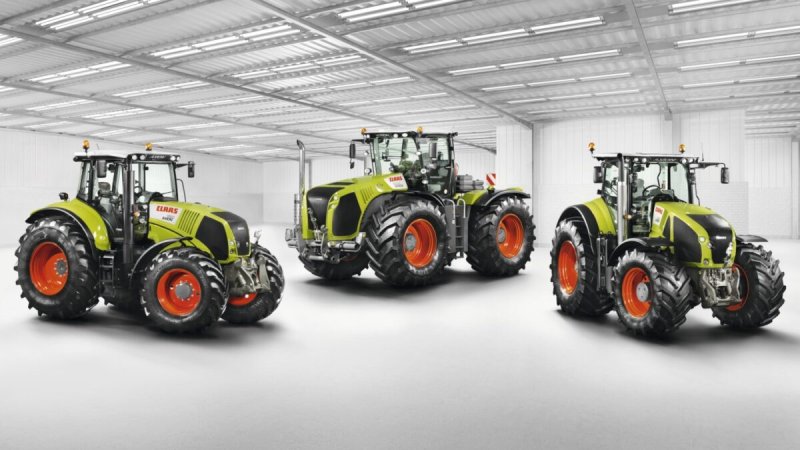 Трактор CLAAS