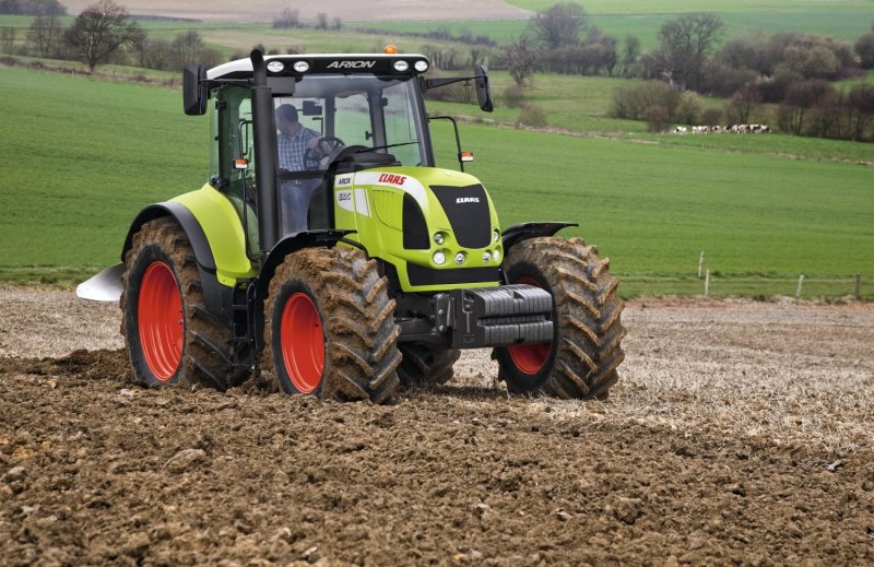 Трактор класс Arion 600