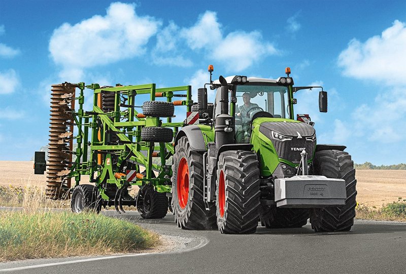 Трактор колесный Fendt 1050 Vario