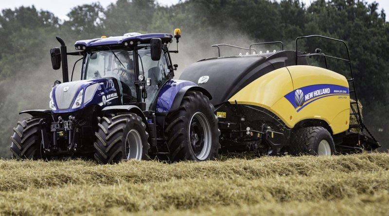New Holland t7040