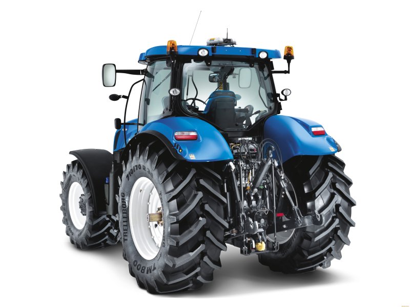 Трактор New Holland t7060