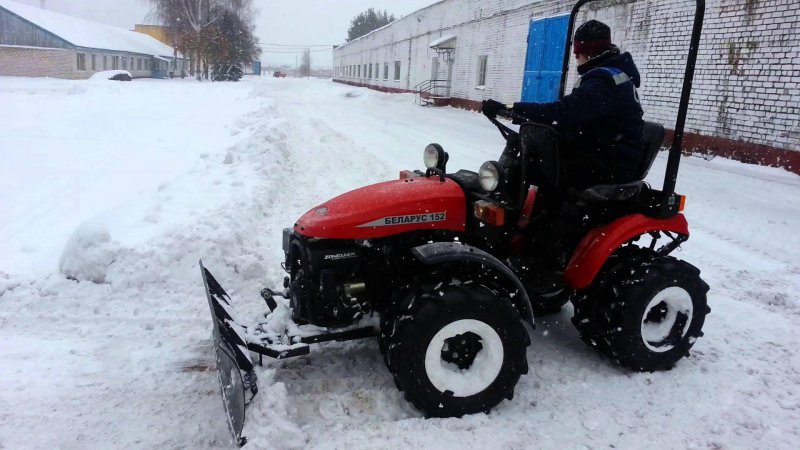 МТЗ Беларус 152н