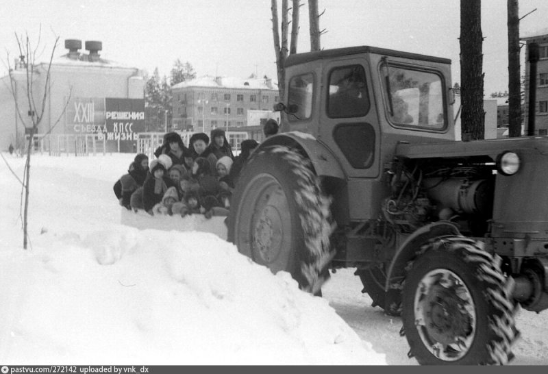 Липецкий тракторный завод т40