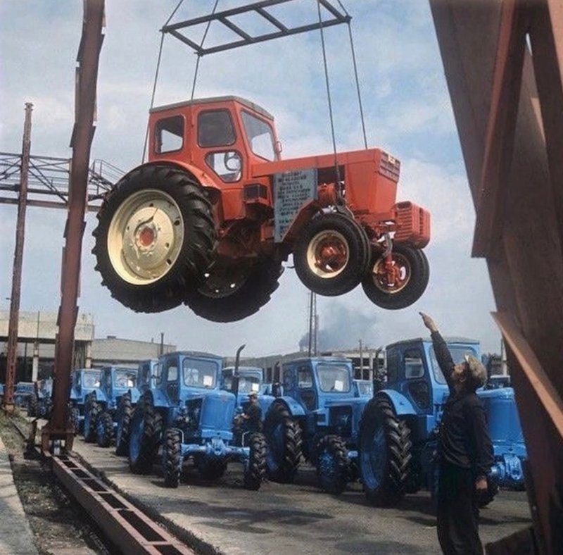 Липецкий тракторный завод ЛТЗ
