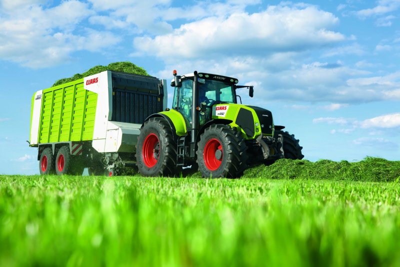 CLAAS Axion 850