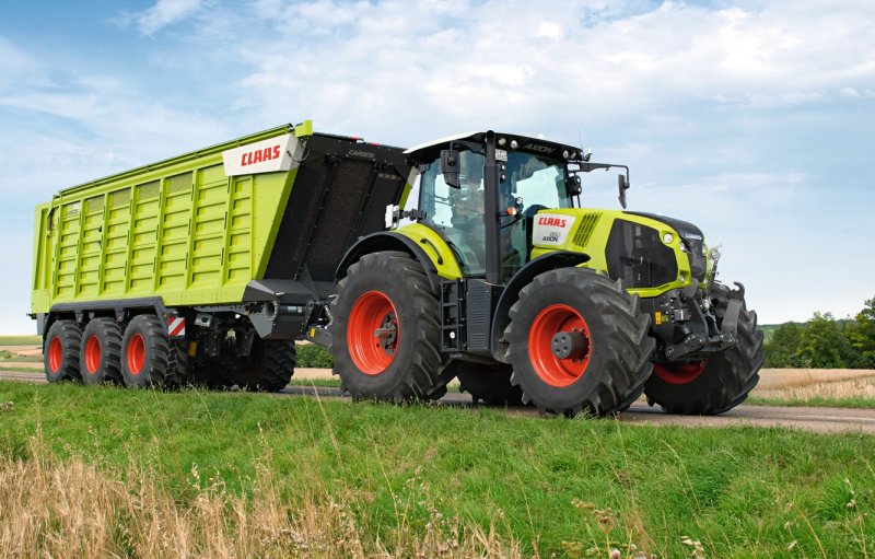 Трактор Axion 850