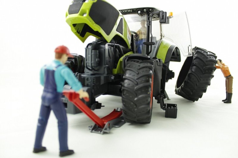Трактор CLAAS Axion 950 игрушка