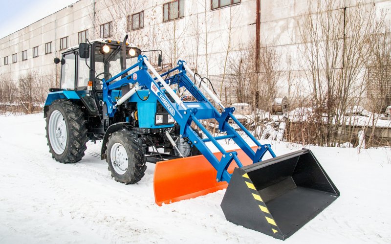 Погрузчик универсал 800r