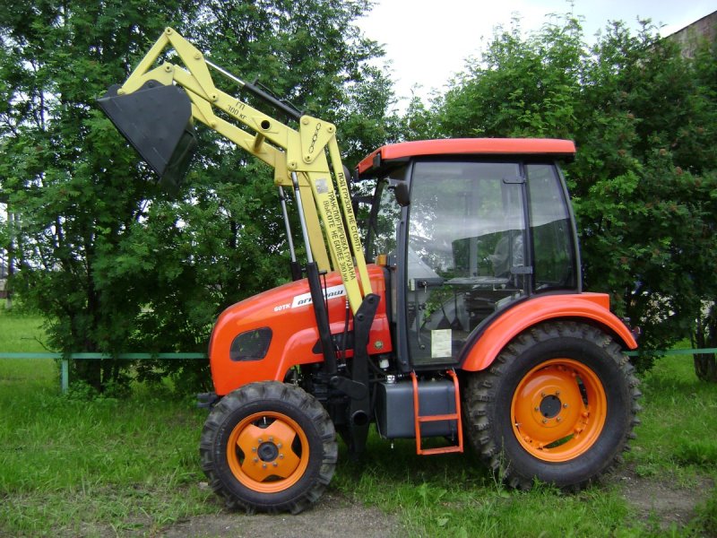 Погрузчик на ВТЗ-2032