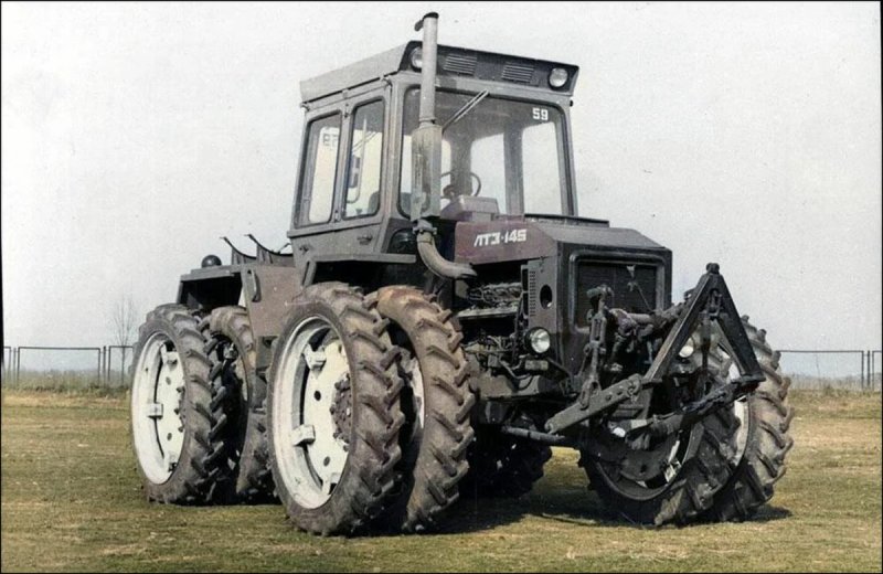 Трактор ЛТЗ Т 100