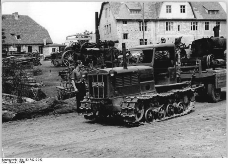 Гусеничный трактор СТЗ-3 (СХТЗ-Нати)