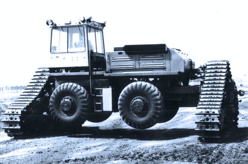Трактор ТЭТ-1000