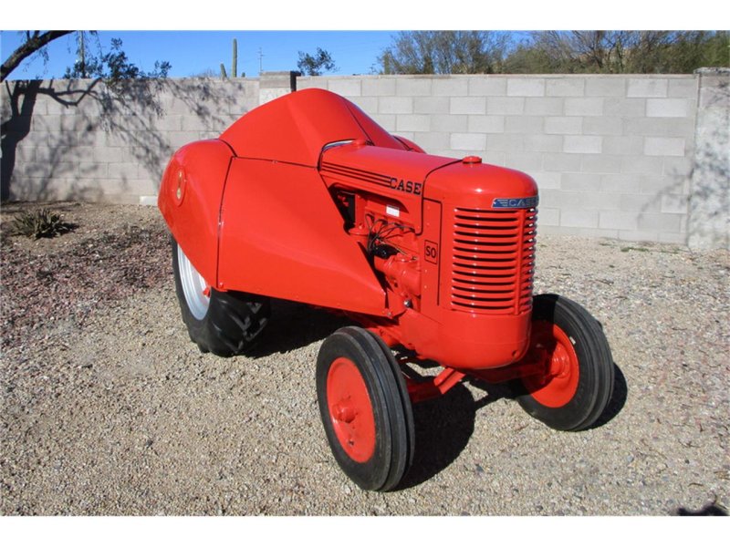 Minneapolis Moline UDLX Comfortractor