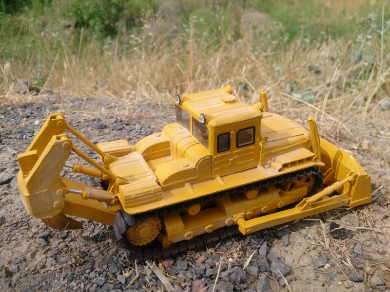 Бульдозер ДЭТ 500